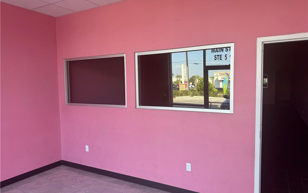 600 N Main Street — Donna Retail (For Lease) — photo 7 of 36