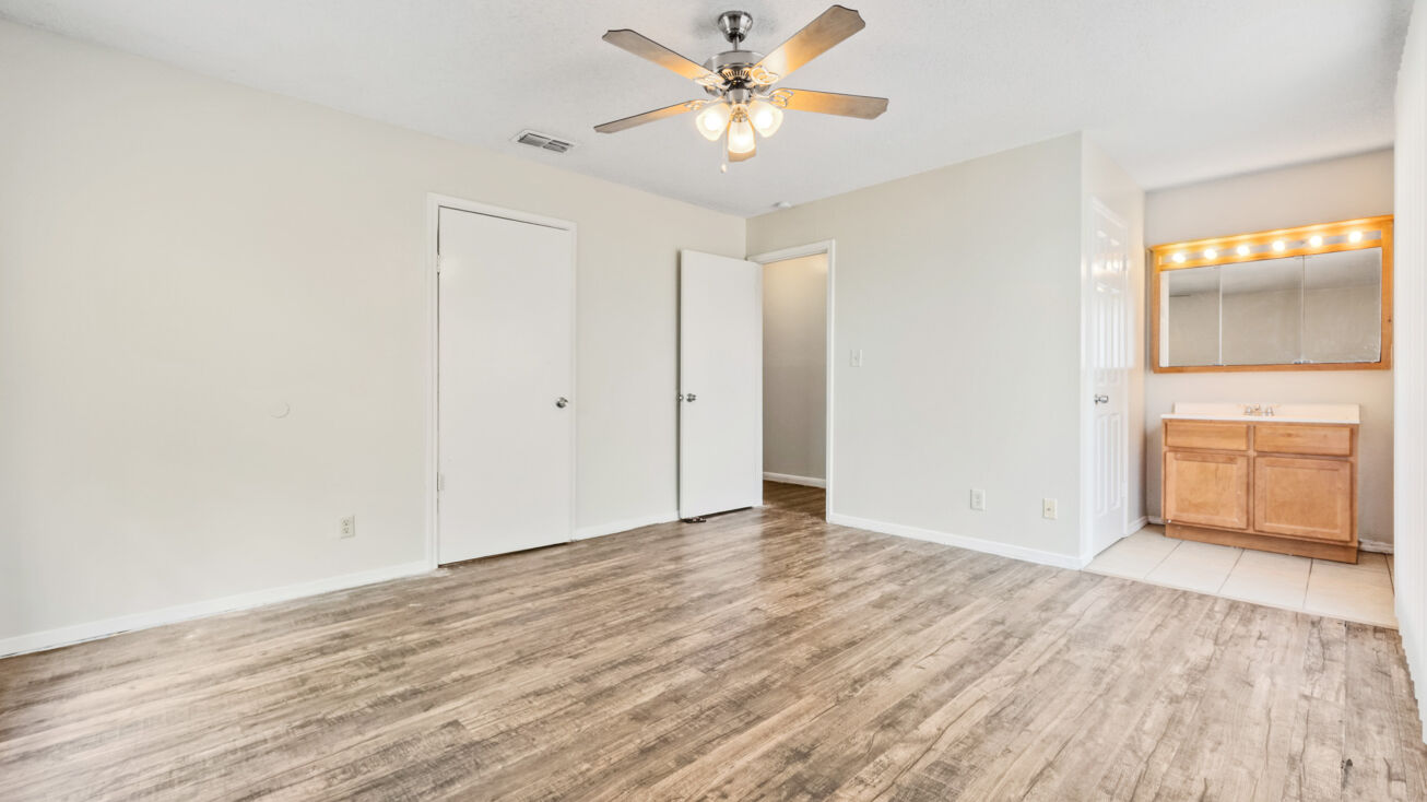600 N Main Street — Donna Retail (For Sale) — photo 32 of 45