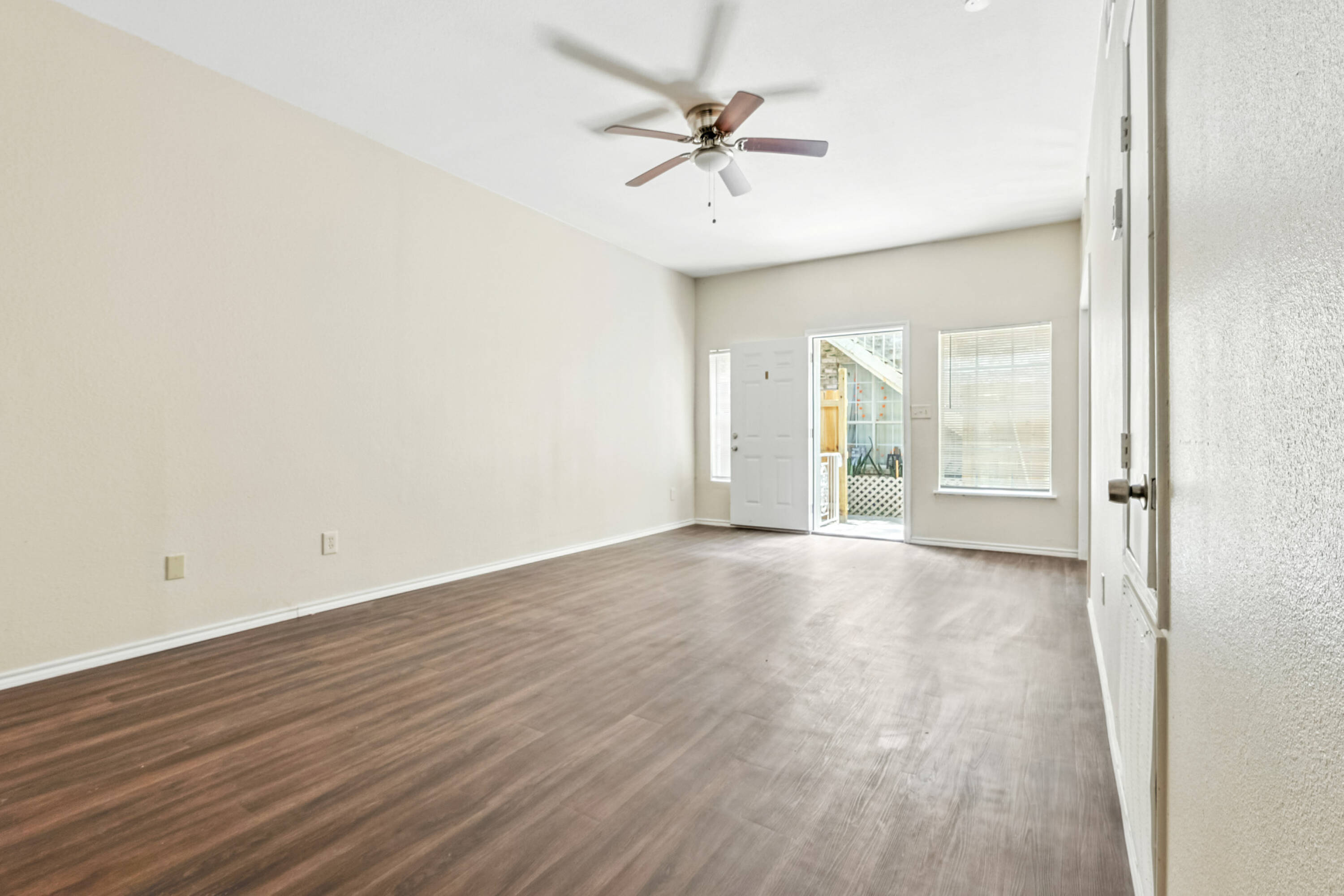 600 N Main Street — Donna Retail (For Sale) — photo 35 of 45