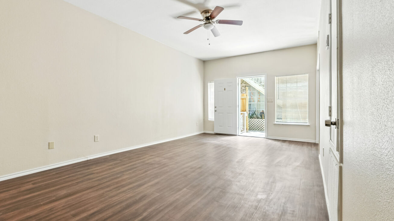 600 N Main Street — Donna Retail (For Sale) — photo 36 of 45