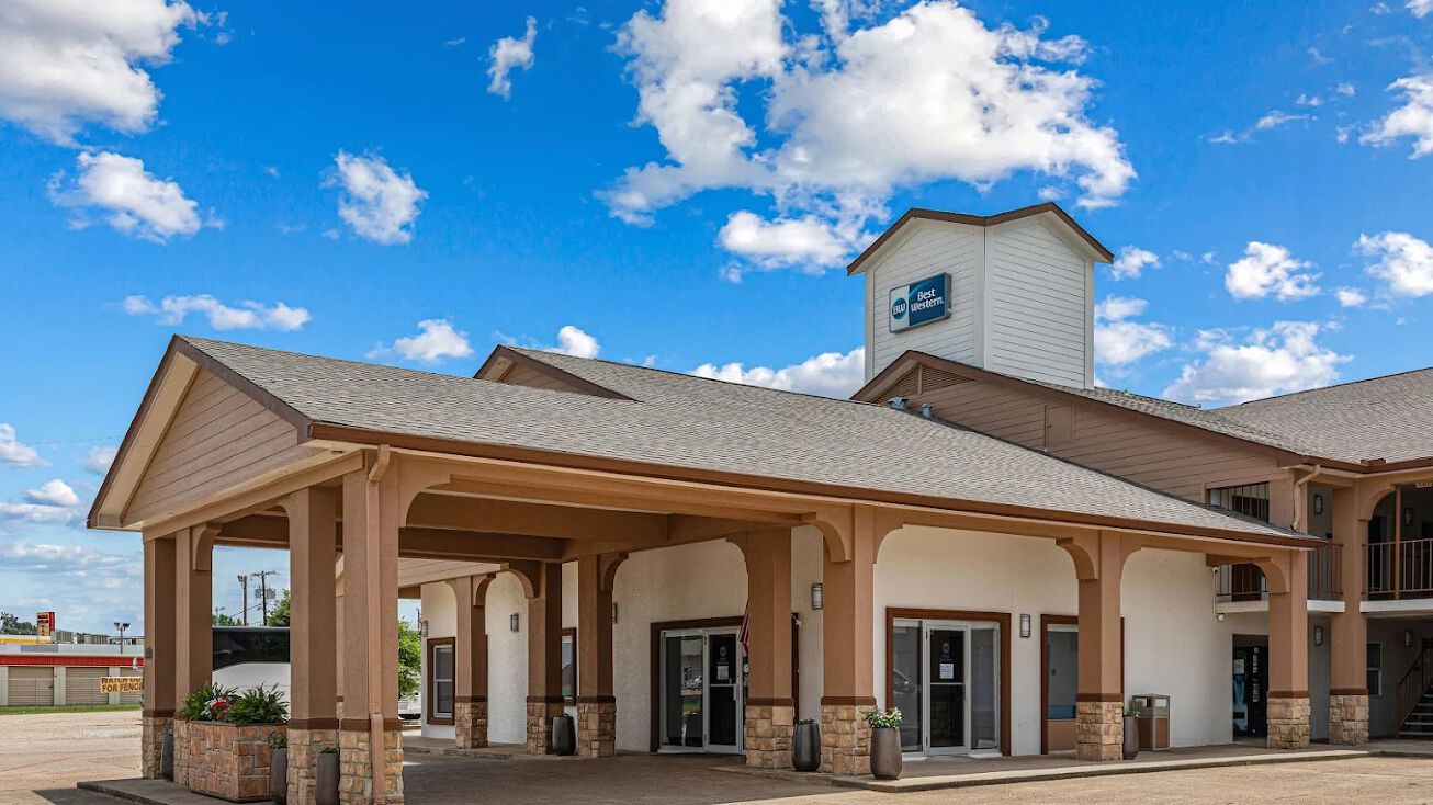 Executive Inn & Suites — Mission, TX — photo 19 of 44
