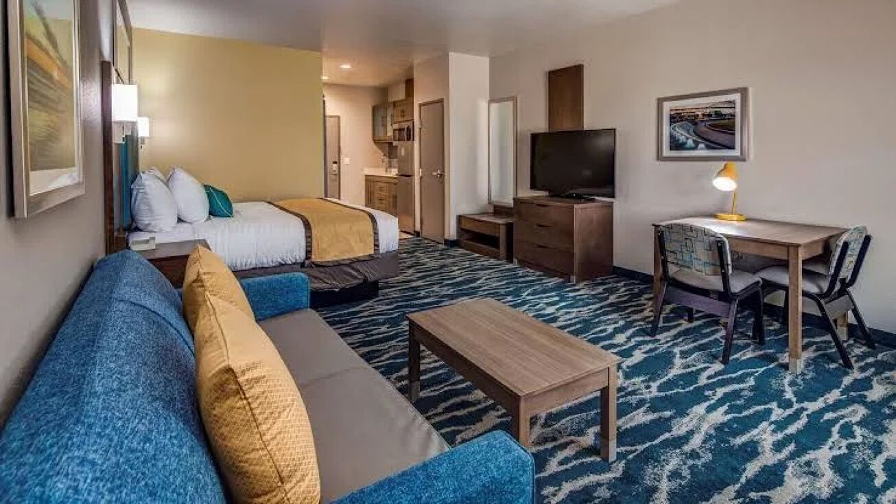 Executive Residency by Best Western — Corpus Christi — photo 11 of 47