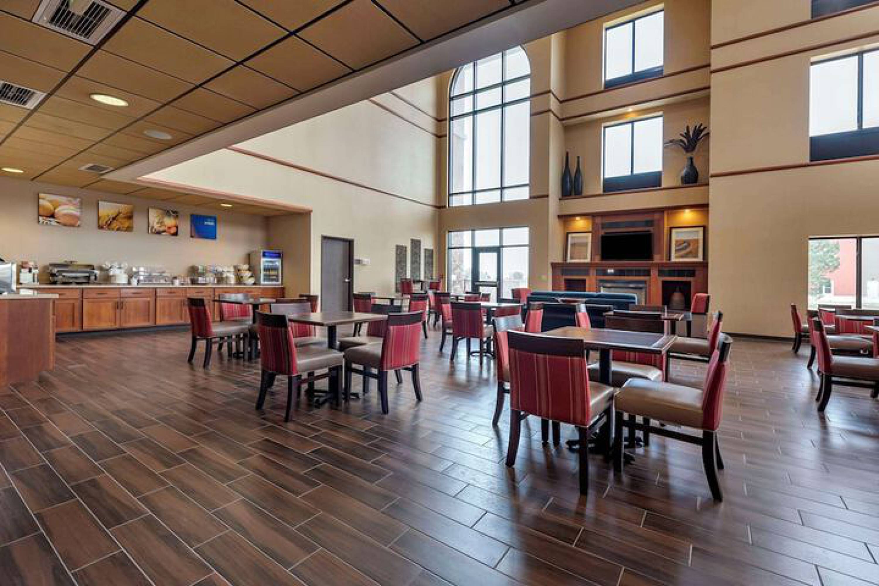 Executive Residency by Best Western — Corpus Christi — photo 20 of 47